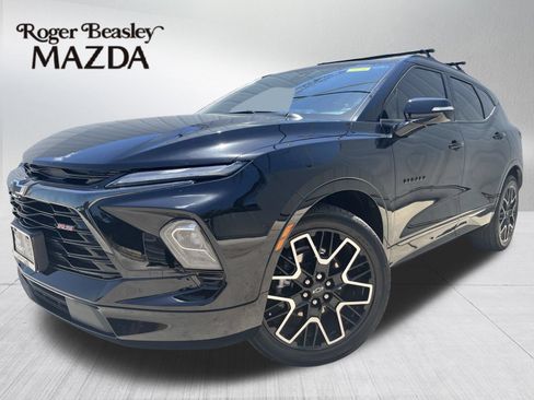 Used 2023 Chevrolet Blazer RS w/ Driver Confidence II Package FWD image 1