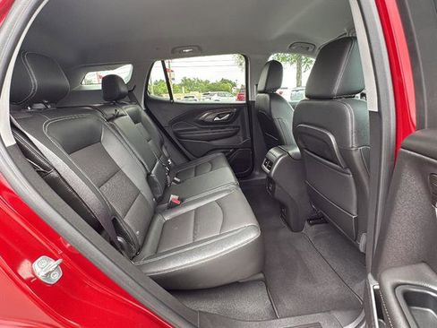 Used 2023 GMC Terrain SLT w/ Infotainment Package II AWD/4WD image 16