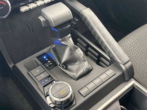 Certified 2025 Toyota 4Runner SR5 image 24