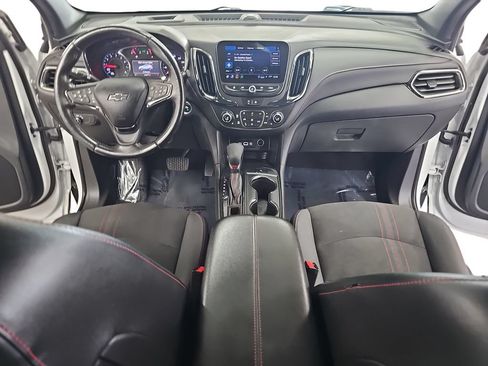 Used 2022 Chevrolet Equinox RS w/ Infotainment Package AWD/4WD image 9