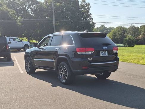 Used 2018 Jeep Grand Cherokee Limited AWD/4WD image 11