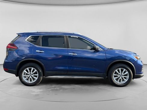 Used 2020 Nissan Rogue SV AWD/4WD image 11