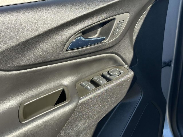 Certified 2024 Chevrolet Equinox LT FWD image 16