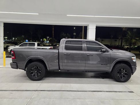 Used 2022 RAM 1500 Laramie AWD/4WD image 8