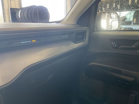 Used 2023 Ford Maverick XL w/ Equipment Group 100A Standard image 11