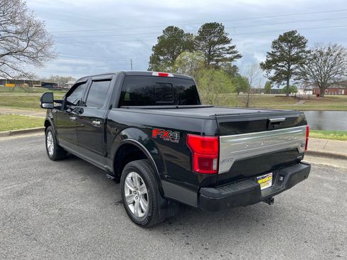 Used 2018 Ford F150 Platinum w/ Equipment Group 701A Luxury image 3