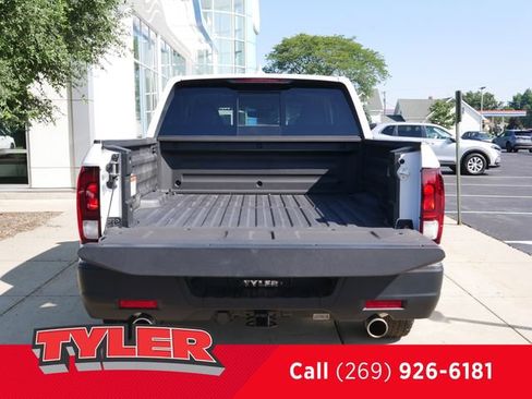 Certified 2025 Honda Ridgeline RTL image 15