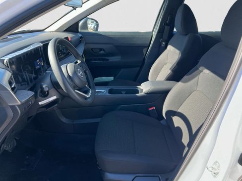 New 2026 Nissan Kicks S FWD image 16