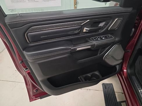 Used 2021 RAM 1500 Limited AWD/4WD image 14