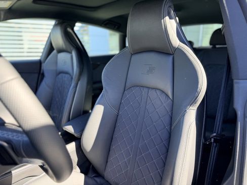 Used 2022 Audi S5 Premium Plus w/ Premium Plus Package image 11