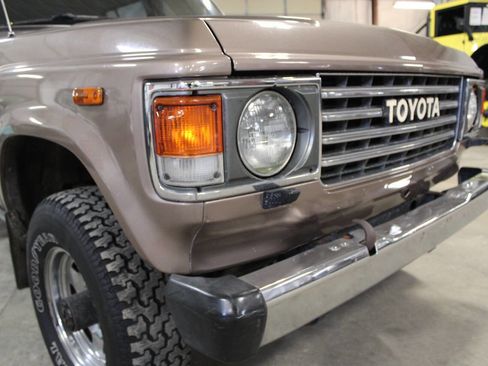 Used 1987 Toyota Land Cruiser image 14
