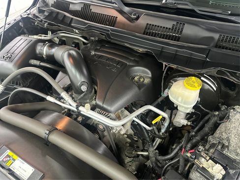 Used 2017 RAM 1500 Sport image 23