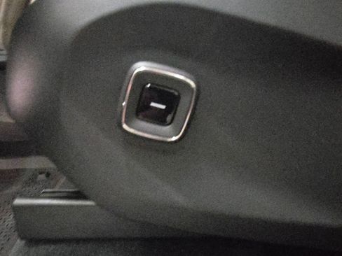 New 2026 Volvo EX90 Ultra image 24