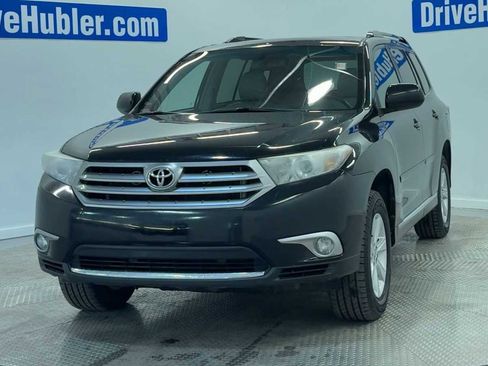 Used 2013 Toyota Highlander SE image 3