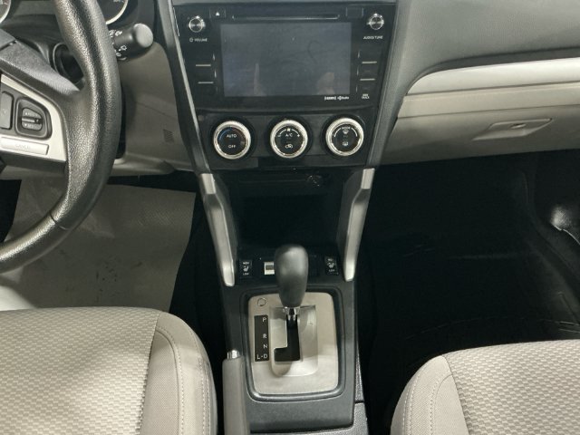 Used 2017 Subaru Forester 2.5i Premium w/ Popular Package #2A AWD/4WD image 11