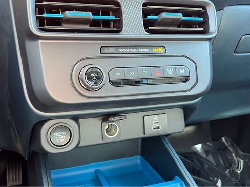 New 2026 Ford Maverick XLT w/ Equipment Group 301A AWD/4WD image 38