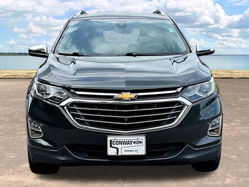 Used 2019 Chevrolet Equinox Premier AWD/4WD image 2