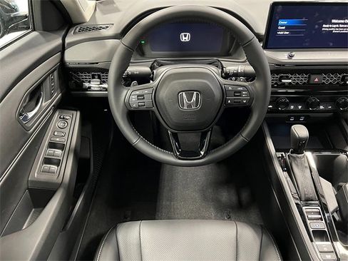 New 2025 Honda Accord EX-L image 25