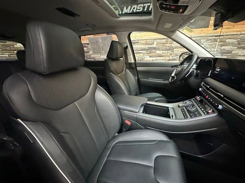Used 2023 Hyundai Palisade SEL w/ Cargo Package AWD/4WD image 15