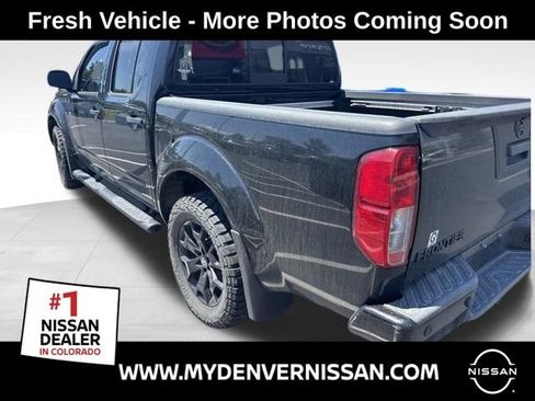 Used 2020 Nissan Frontier SV w/ Midnight Edition Floor Mats AWD/4WD image 1