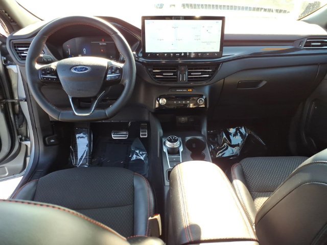 Used 2024 Ford Escape ST-Line w/ Tech Pack #1 AWD/4WD image 16