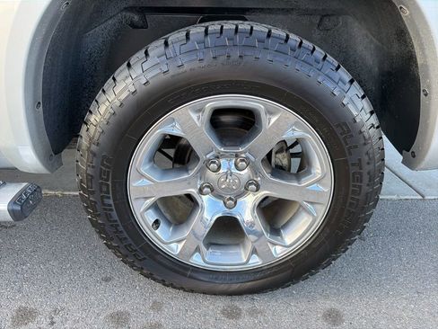 Used 2014 RAM 1500 Laramie w/ Convenience Group image 50