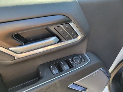 New 2026 GMC Sierra 2500 Denali w/ Denali Reserve Package image 27