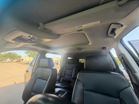 Used 2018 Chevrolet Tahoe LT RWD image 16