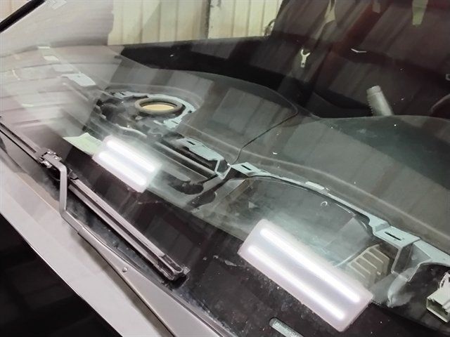 Used 2019 Cadillac Escalade Luxury AWD/4WD image 23