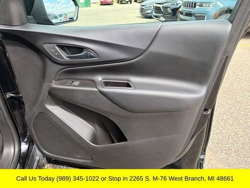 Used 2019 Chevrolet Equinox LT w/ Driver Convenience Package AWD/4WD image 44