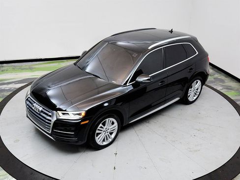 Used 2018 Audi Q5 2.0T Premium Plus w/ Premium Plus Package AWD/4WD image 34