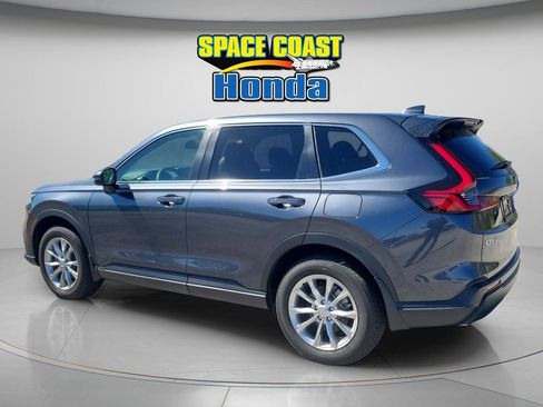 Used 2025 Honda CR-V EX image 11