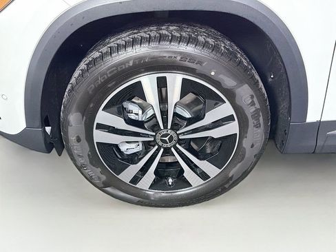 New 2026 Mercedes-Benz GLA 250 4MATIC image 32