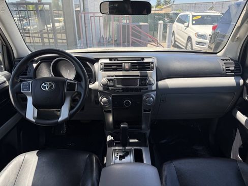 Used 2011 Toyota 4Runner SR5 w/ Convenience Pkg RWD image 14