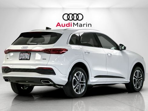 Used 2025 Audi Q5 Premium w/ 19" Wheel Package image 5