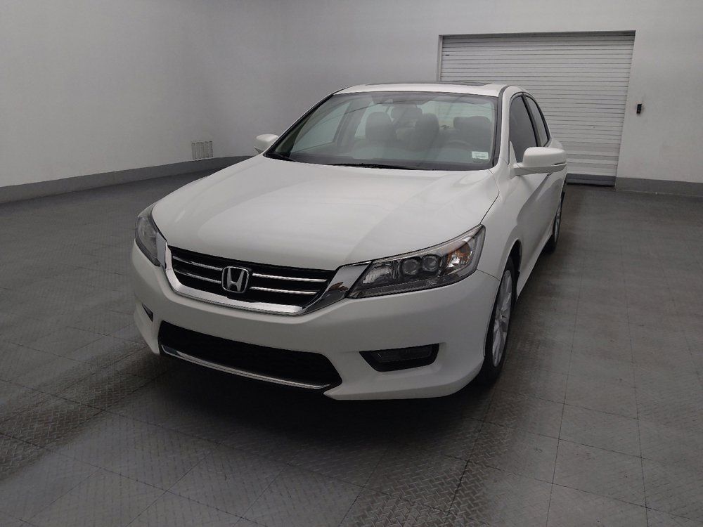Used 2015 Honda Accord Touring image 15
