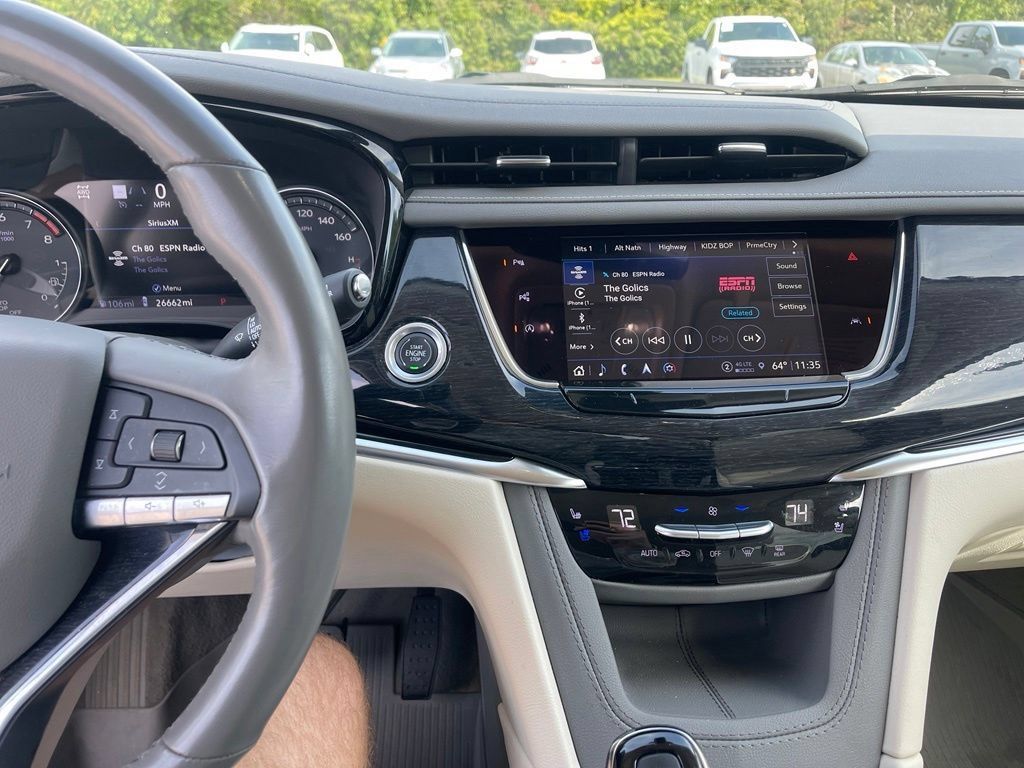 Used 2024 Cadillac XT6 Premium Luxury w/ Technology Package AWD/4WD image 11