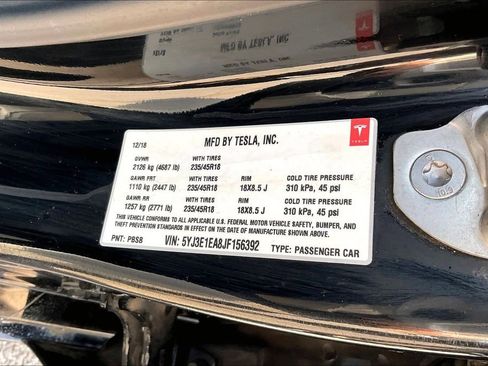 Used 2018 Tesla Model 3 Long Range RWD image 31