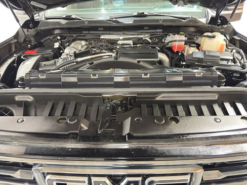 Used 2024 GMC Sierra 2500 AT4 w/ AT4 Premium Plus Package AWD/4WD image 45
