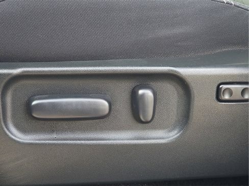 Certified 2023 Toyota Tacoma TRD Sport image 18