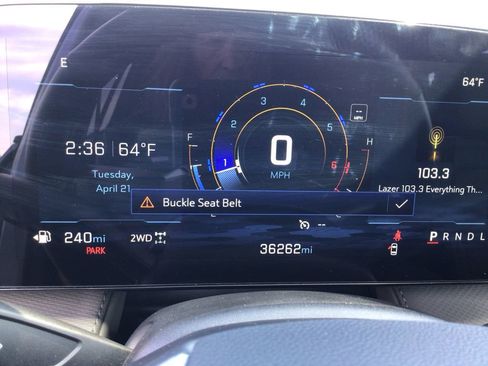 Used 2025 Chevrolet Equinox LT w/ Convenience Package II AWD/4WD image 16