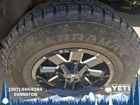 Used 2015 Jeep Wrangler Unlimited Sport w/ Power Convenience Group AWD/4WD image 14
