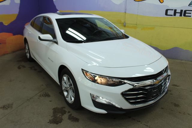 Used 2020 Chevrolet Malibu LT w/ LT Plus Package FWD image 2