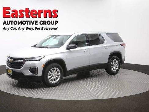 Used 2022 Chevrolet Traverse LS AWD/4WD image 55