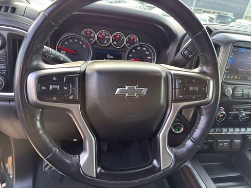 Used 2020 Chevrolet Silverado 1500 RST image 18