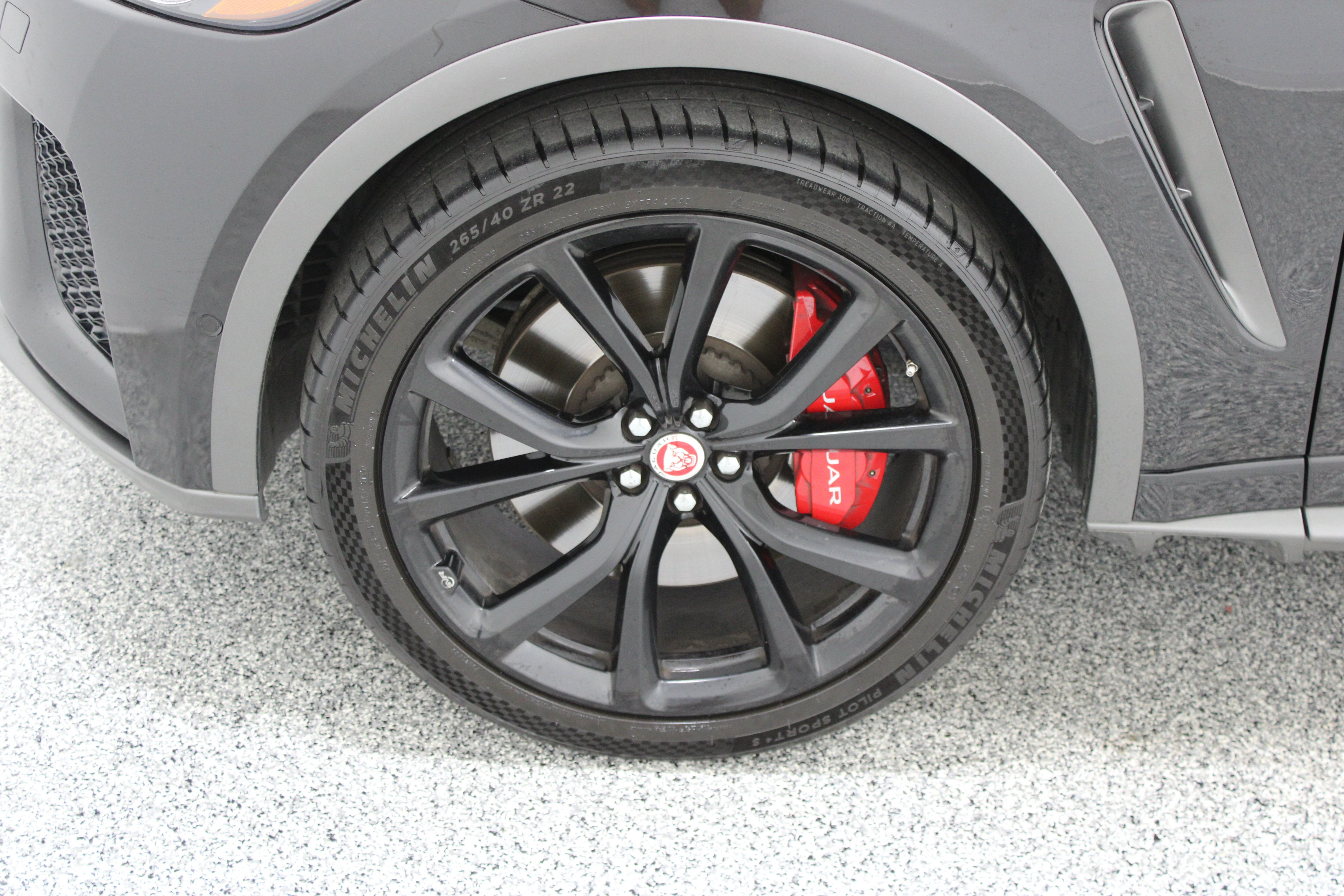 Used 2020 Jaguar F-PACE SVR AWD/4WD image 11