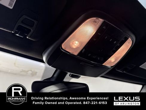 Used 2019 Jeep Grand Cherokee Overland AWD/4WD image 10