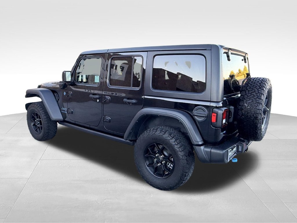 Used 2024 Jeep Wrangler Unlimited AWD/4WD image 9