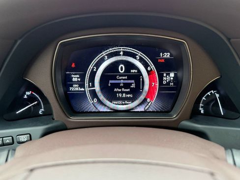 Used 2019 Lexus LS 500 AWD image 29