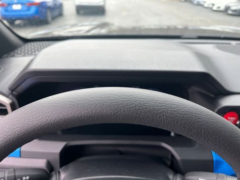 Used 2025 Toyota Tacoma TRD Off-Road image 29